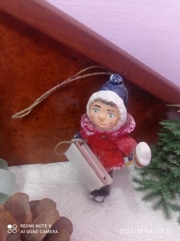 Другие детские вещи: Продаю интерьерных кукол ручной работы мышку и снеговика. Ёлочная — 9