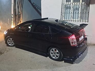 Toyota Prius . salam deməli bez detal,butun vinleri usdundetakside — 8