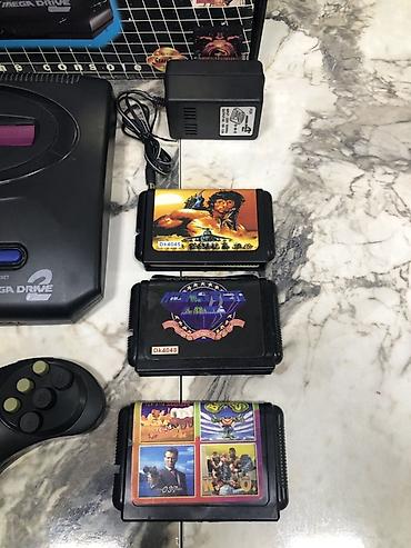 oyun sekilleri: Sega Mega Drive 2 . Yaxsi veziyetde . Uzerinde 2 ed joystik ve 3 ed — 3