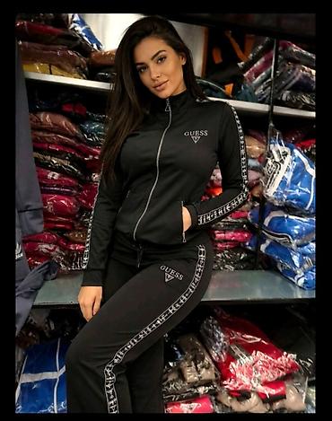 mickey mouse: Ženske trenerke S,M,L,XL,XXL,3XL veličine za samo 3500 din
pb — 1