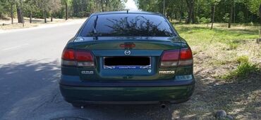 Mazda: Mazda 626: 1998 г., 1.8 л, Механика, Бензин, Седан