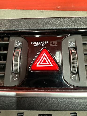 game insight: Накладка на торпедо Hyundai Grandeur IG (L6DB), передняя часть — 7