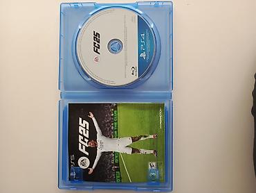 Oyun diskləri: Məhsul: EA Sports FC 25 – PS4 disk (Blu‑ray), rəsmi qutu və üzlük ilə — 3