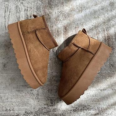 metro obuca trstenik: Ugg classic mini čizmice NOVO Novo Brojevi 36 do 41 fb Moja — 4