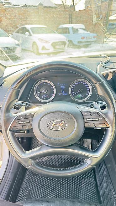 200: Hyundai Sonata: 2019 г., 2 л, Автомат, Газ, Седан — 8