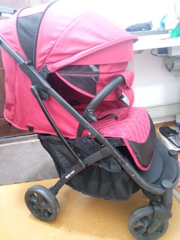 детская коляска baby care jogger cruze: Коляска, цвет - Красный, Б/у