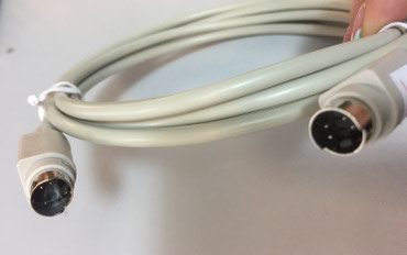 кабели и переходники для серверов dell: Кабель S видео 4 пин белый, новый, 1.8 метра