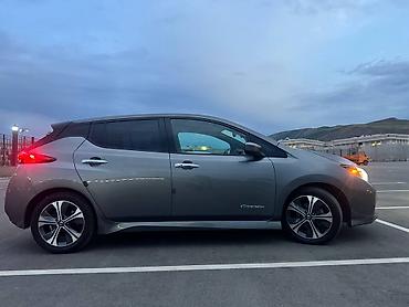 nissan leaf: Nissan Leaf: 2019 г., Электромобиль, Лифтбек — 4