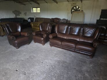 Sofe i kaučevi: Sofe i kaučevi — 4