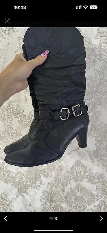 Сапоги: Обувь женская, покупала в Италии/Дубаи, размер 37-38, цены от 100 до — 9