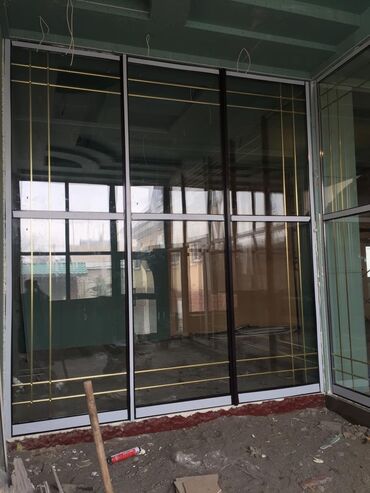 Алюминиевые окна на заказ: Перегородки стеклянные Алюминиевые перегородки Алюминиевые окна — 27