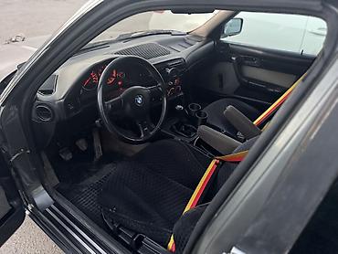 BMW: BMW 5 series: 1990 г., 2.5 л, Механика, Бензин, Седан — 8