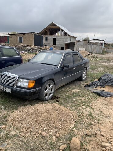 Mercedes-Benz: Mercedes-Benz W124: 1989 г., 2 л, Механика, Бензин, Седан