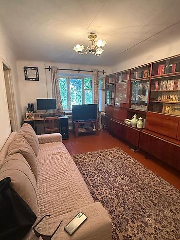 Продажа квартир: 3 комнаты, 54 м², Хрущевка, 1 этаж — 11