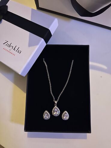 женские кольца с натуральными камнями: Zuleykha Accessories zinət dəsti - Tərkib: asqılı boyunbağı və uyğun