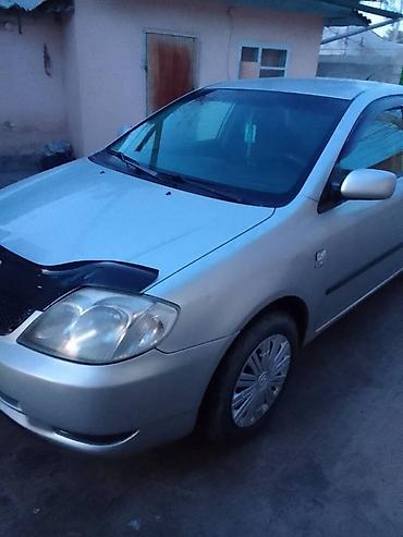 Toyota: Toyota Corolla: 2004 г., 1.4 л, Механика, Бензин, Седан — 2