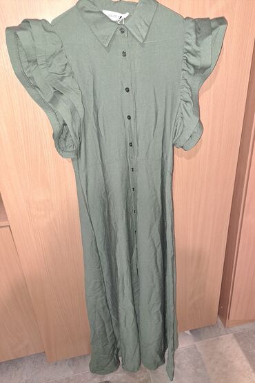 haljina za novu godinu: A-Dress One size, color - Khaki, Evening, Short sleeves
