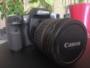 объектив фото: Canon 7d состояние отличное по фото видно не каких царапи не дефектов