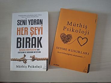 Книги и журналы: Məhsul: Kitablar dəsti Tərkib: - Sürücülük üzrə vəsaitlər: • — 7