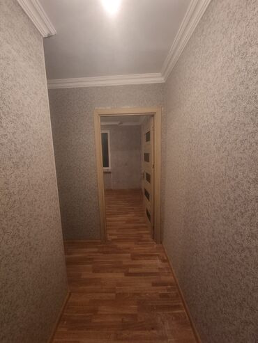 Uzunmüddətli kirayə mənzillər: Sumqayıt şəhəri, 2-ci mikrorayon, 5 mərtəbəli binanın 3-cü -da lalafo.az — 11 Uzunmüddətli kirayə mənzillər: Sumqayıt şəhəri, 2-ci mikrorayon, 5 mərtəbəli binanın 3-cü — 11