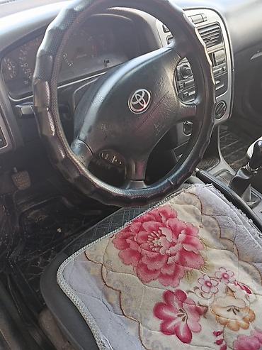 топливный бак: Toyota Avensis: 2002 г. — 4