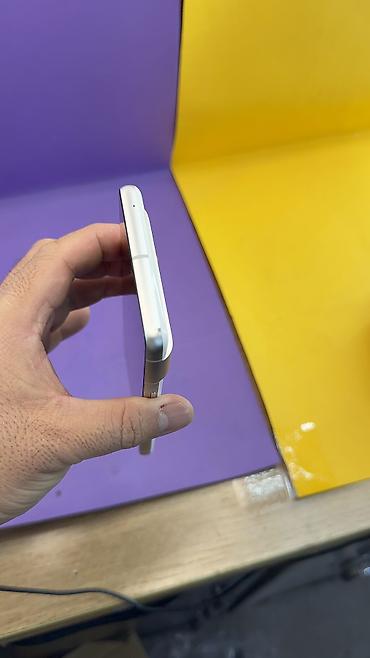 Google: Google Pixel 7, Б/у, 128 ГБ, 1 SIM, eSIM — 2