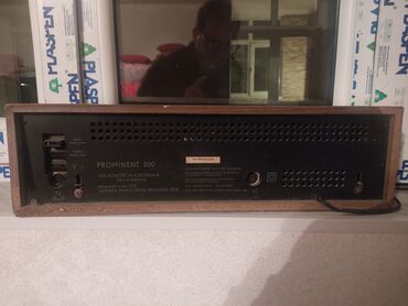 Əntiq radio: Priyomnik (Radioqəbul edici) Satılır. Heç bir problemi yoxdur. 100 — 11