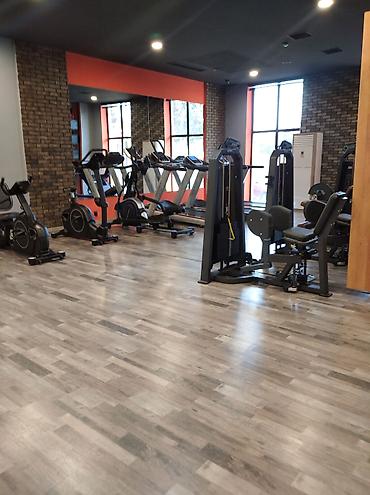 Kommersiya daşınmaz əmlakı: Fitness club icarəsində olan Obyekt satılır 600 kv.m, 3500 AZN icarə 9 — 2