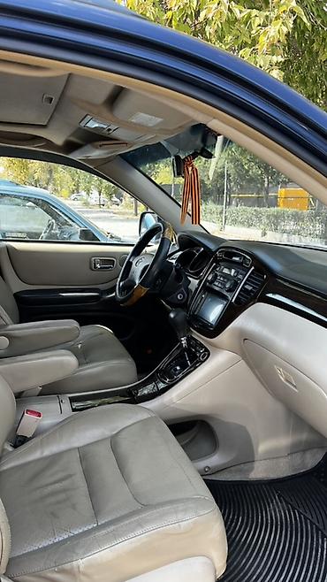автобагажник: Toyota Highlander: 2002 г., 3 л, Автомат, Бензин, Кроссовер — 10