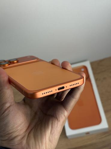 phone 5s: IPhone 17 Pro Max, Б/у, 512 ГБ, Оранжевый, Защитное стекло, Чехол, Кабель, 90 % — 3