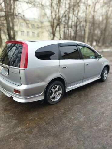 машина в рассрочку без первоначального взноса: Honda Stream: 2003 г., 2 л, Автомат, Бензин, Минивэн