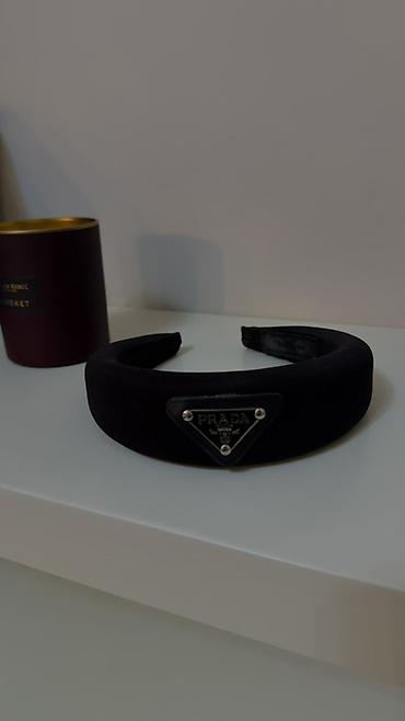 Baş geyimləri: Prada Original — 1
