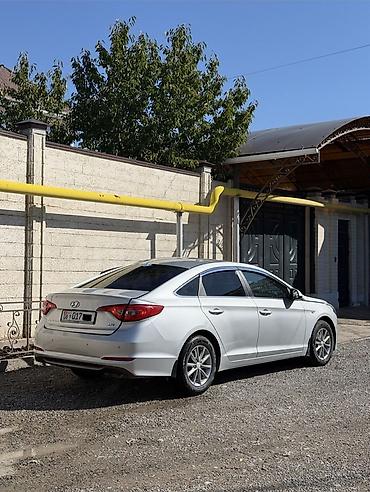 Продажа авто: Hyundai Sonata: 2016 г., 2 л, Автомат, Газ, Седан — 4