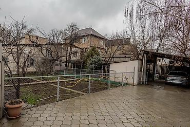 лошад: Частный дом с большим двором и садом, район Конно-спортивной школы — 1
