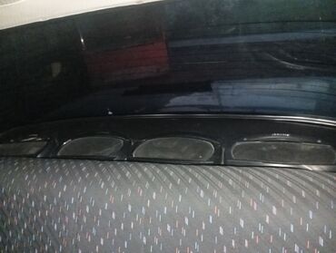 VAZ (LADA): Avtomobil: VAZ 2107 (klassik “Jiquli”) Kuzov: sedan, ağ rəng Qapılar — 8