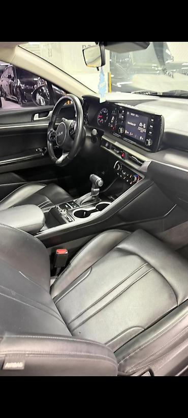 Kia: Kia K5: 2021 г., Седан — 12