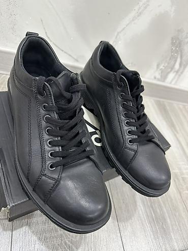 nike skepta: Мужская обувь, черная, два варианта модели: 1) Кеды/повседневные — 2