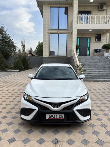 Toyota: Toyota Camry: 2021 г., 2.5 л, Автомат, Бензин, Седан
