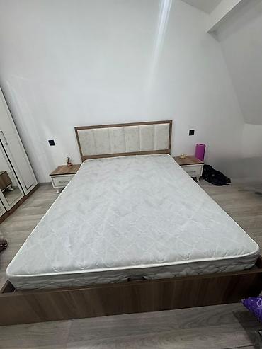 matras islenmis: Yataq dəsti satılır. Demek olar ki yenidir 3 ay istifadə olunub — 6
