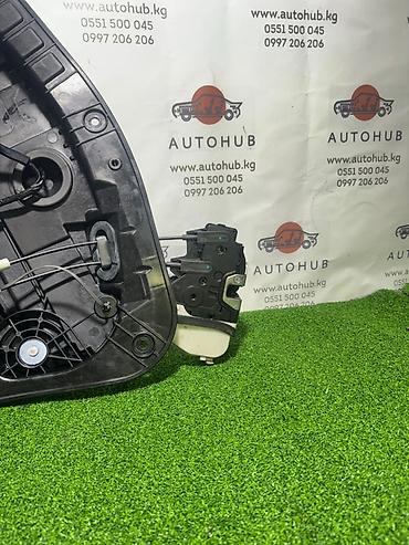 Замок двери Kia 2018 г., Б/у, Оригинал, Корея