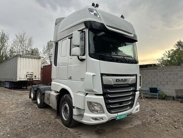 продажа грузовиков volvo: Тягач, DAF, 2018 г.