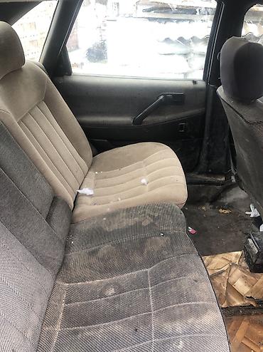 Volkswagen: Volkswagen Passat: 1990 г., 1.8 л, Механика, Бензин, Седан — 9