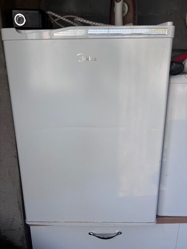 1 qapılı Midea Soyuducu Satılır
