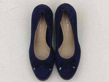 Granatowe espadryle damskie marki Clara Barson na stabilnym koturnie