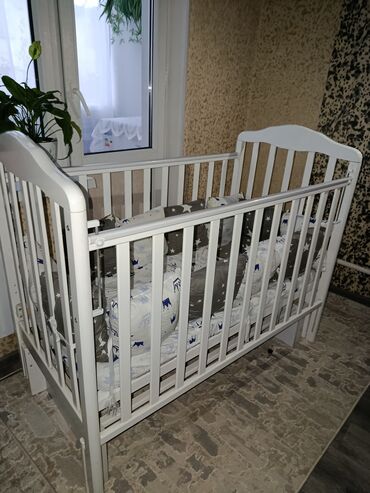 дом на колесах цена бишкек: Детская кроватка из дерева в белом цвете с маятниковым механизмом для