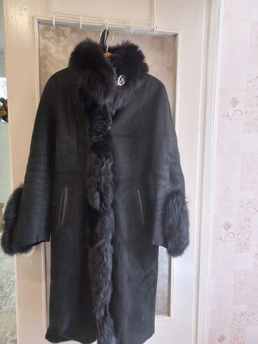 подарок девушке на новый год бишкек: Пальто, L (EU 40)