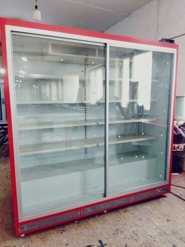 Промышленные морозильники: Vitrin Soyuducular Market və İs yerleri ucun nəzərdə tutulub
