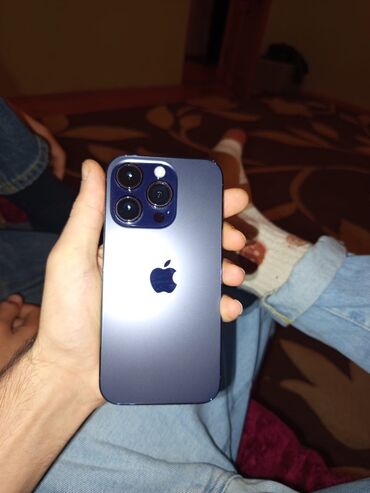 apple ноутбук бу: IPhone 14 Pro, Deep Purple