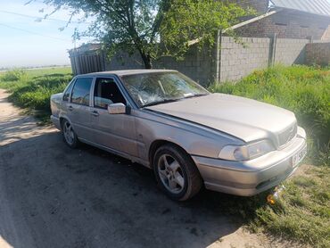 продаю авто в аварийном состоянии: Volvo S70: 1997 г., 2.5 л, Механика, Дизель, Седан