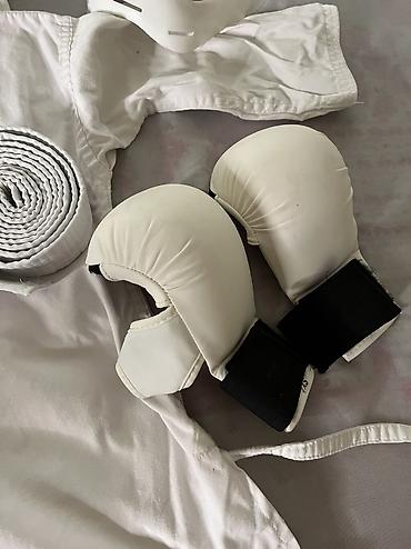 карате: 🥋 Экипировка для карате: На 7-8 лет размер (s) Продаю полный набор — 6
